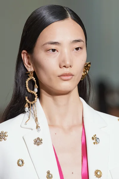 Look 111